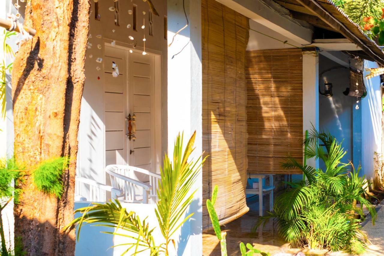Oyo 1373 Chili Gili Hotel Gili Trawangan Exterior photo